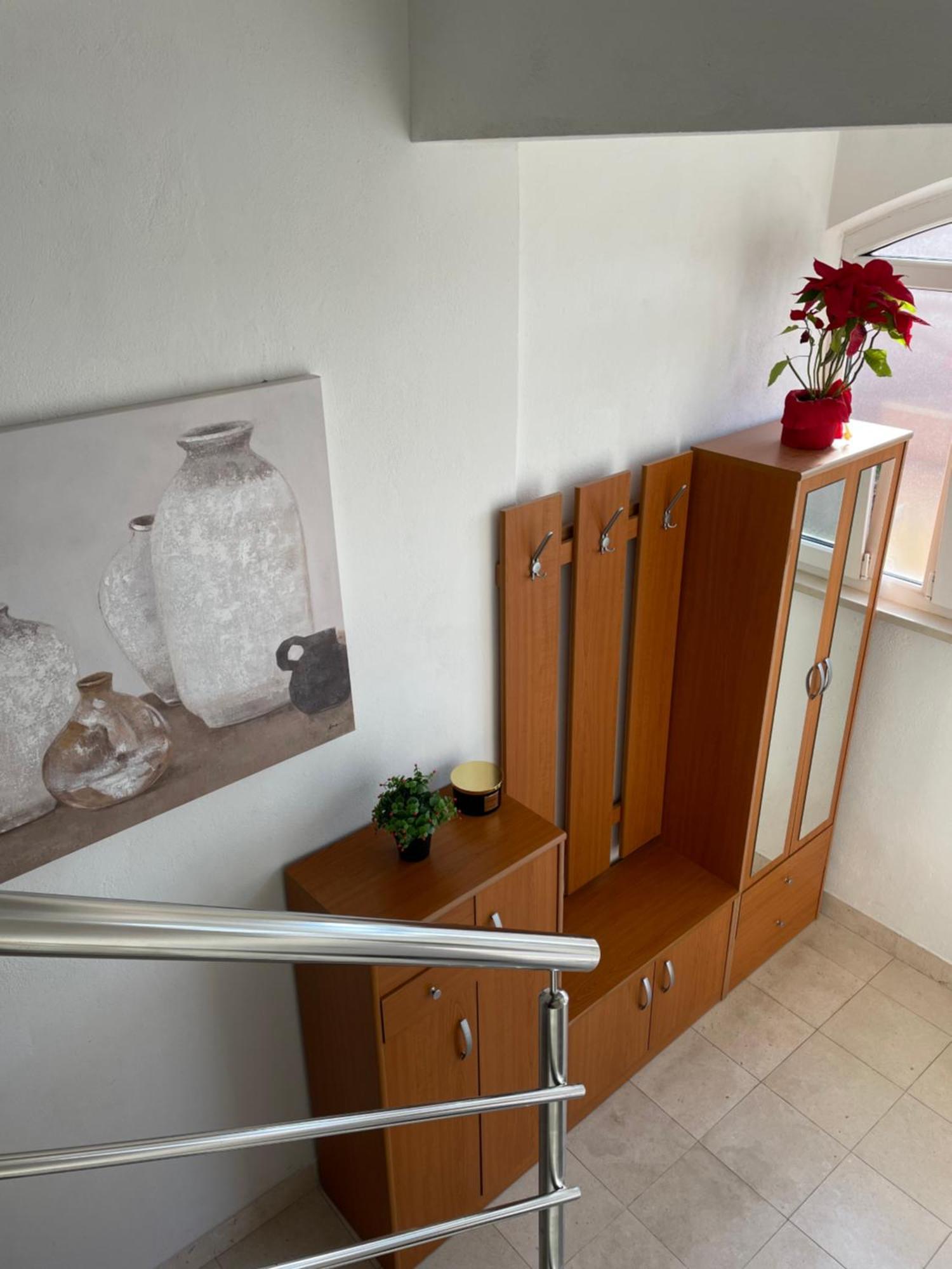 Comfortable Apartment Near The Sea Trogir Exterior foto